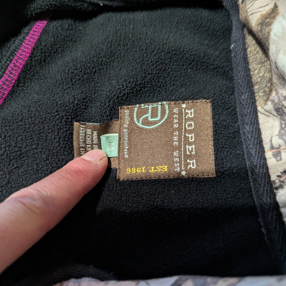 Roper camouflage vest